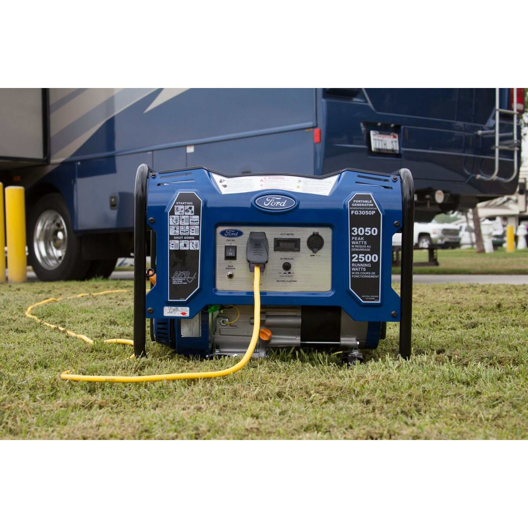 Ford Gas Generator Ford FG3050P 3050 Peak Watts/ 2500 Running Watts, 4-Stroke, 180cc OHV Portable Gas Powered Generator