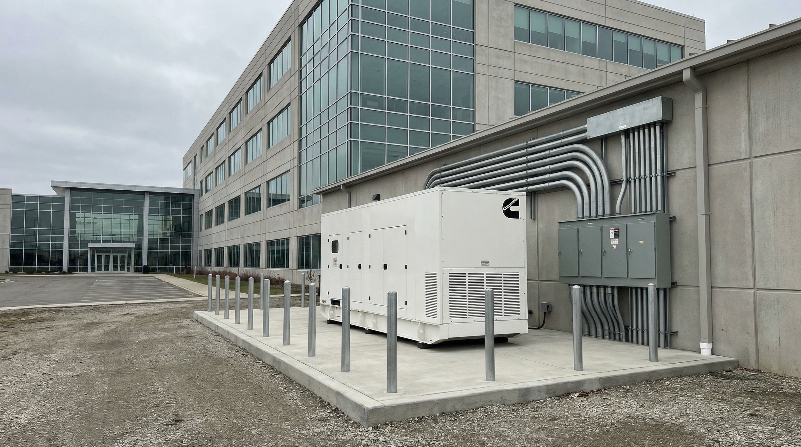Cummins RS125 125kW Quiet Connect Standby Generator — lifestyle image 1