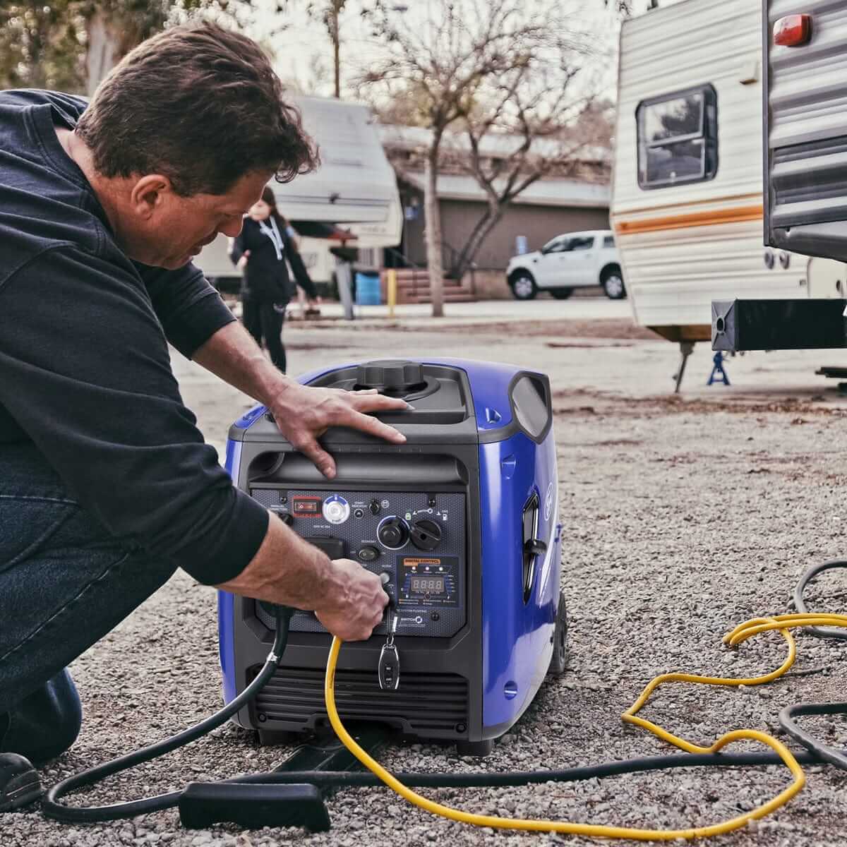 Ford Inverter Generator Ford FG4500BiSRCO 4,500-Watt Remote Start Dual-Fuel Portable Inverter Generator - CARB Compliant